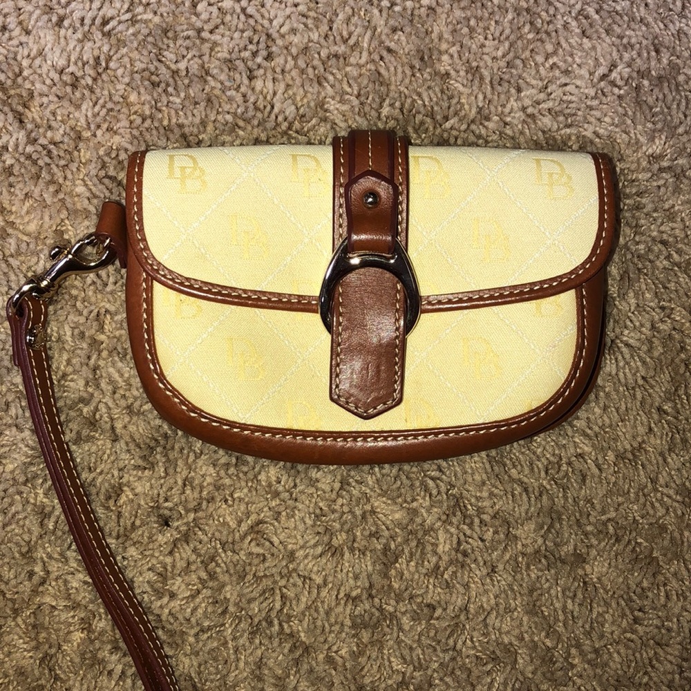 Dooney & Bourke Wristlet